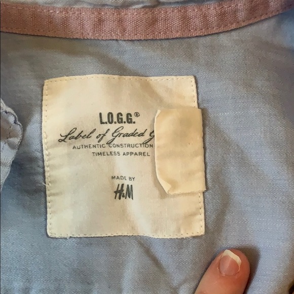 Button down shirt - Picture 3 of 3